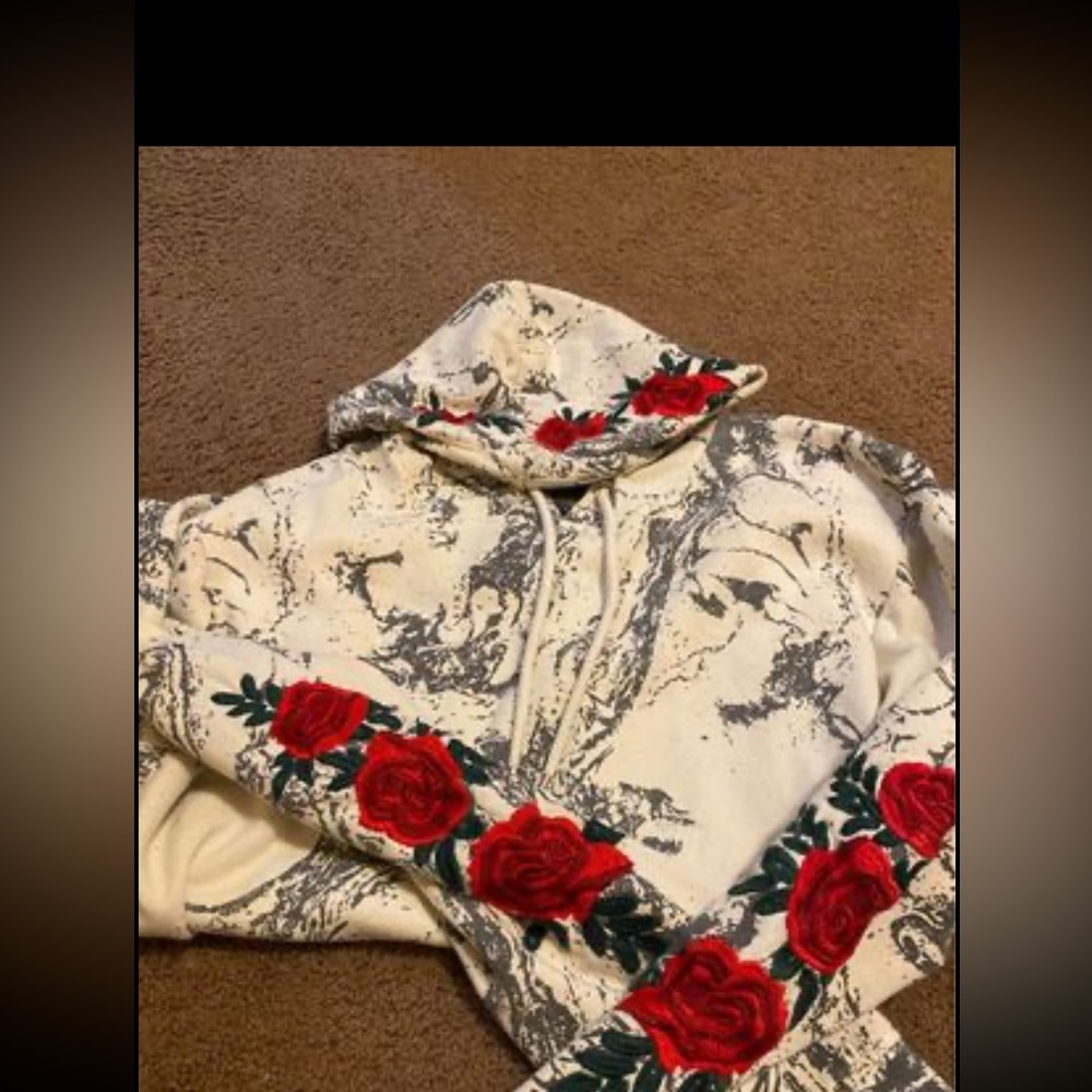 Rue 21 men hoodie